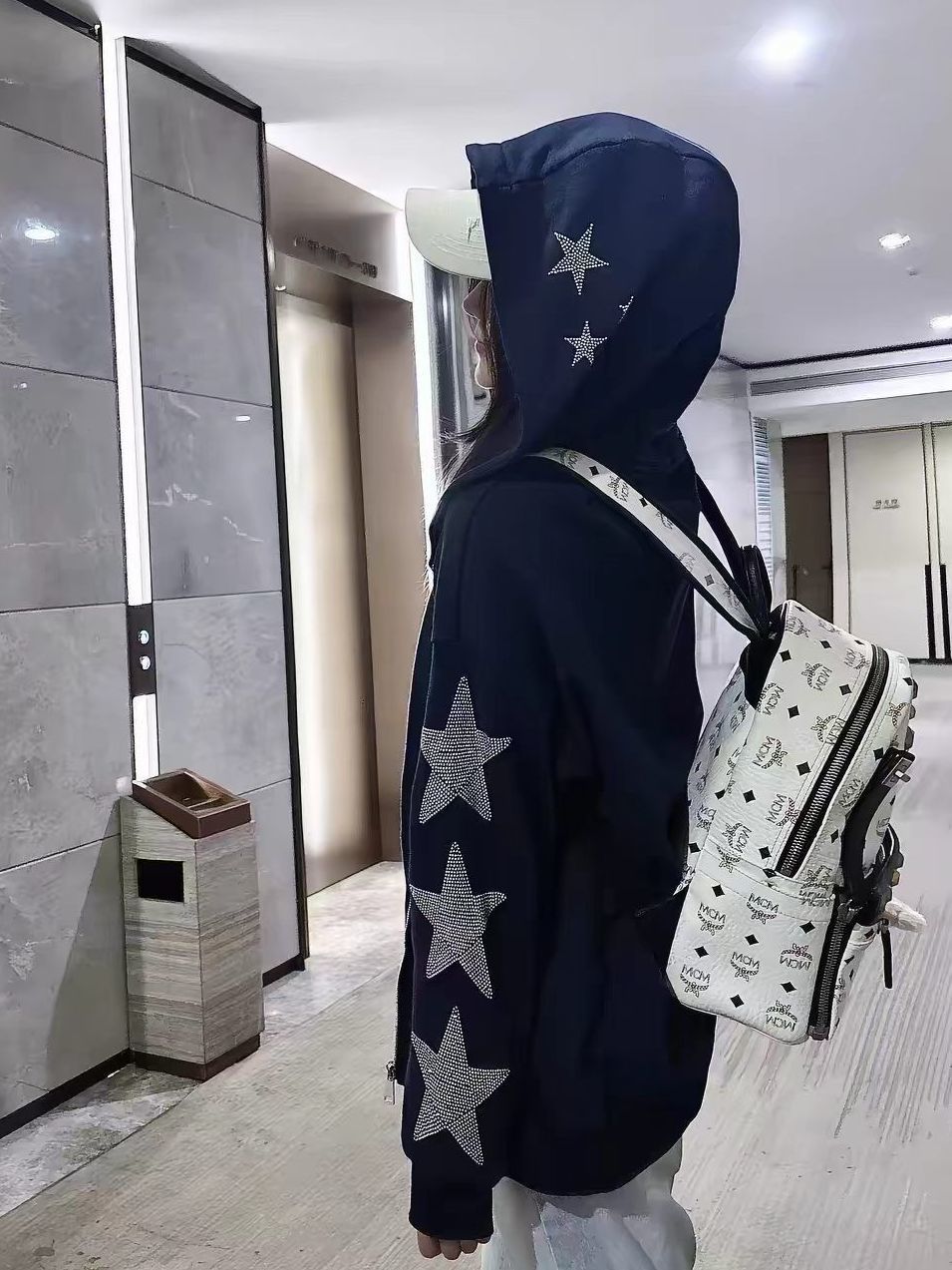 Korean Vintage Navy Blue Star  - Vintage Zip Hoodie recension och pris
